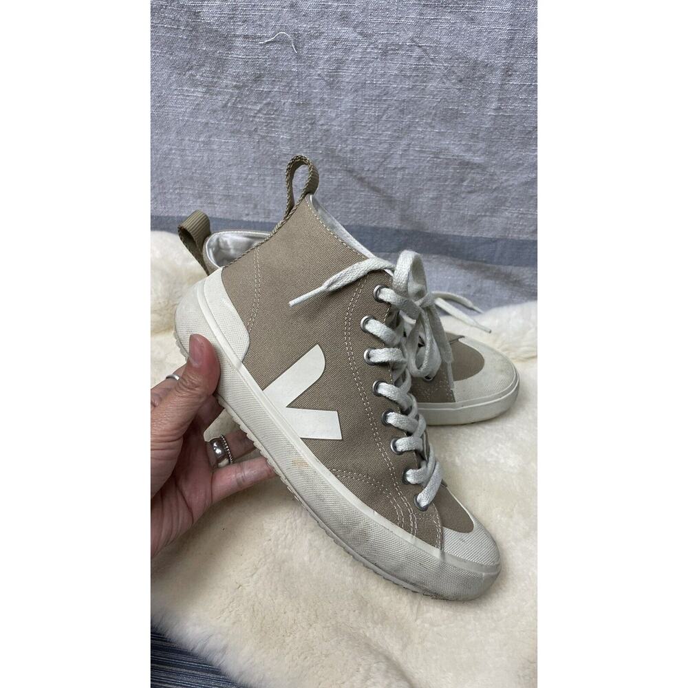 Veja Nova HT canvas high tops Tan Pierre Ladies Trainers 6 US 37 Womens